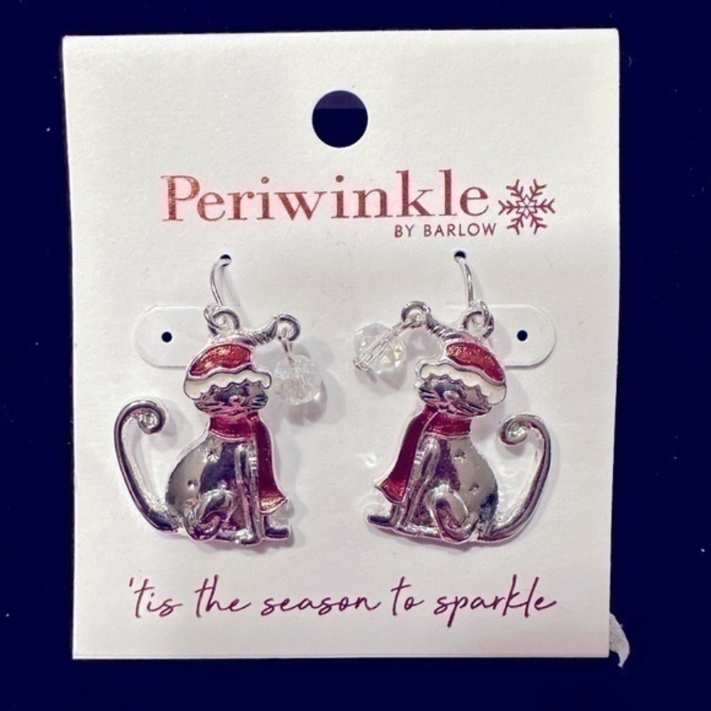 Womens Fashion Cat Holiday Earrings - Nwt 12$